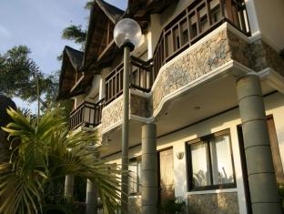 Crystal Blue Resort Batangas Екстер'єр фото